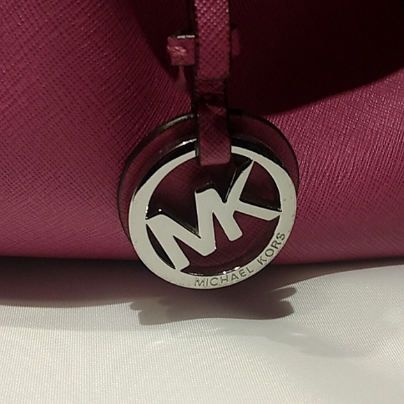 Michael Kors Tote - Picture 3 of 6